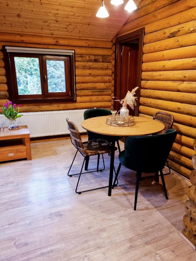 Finse Woning Op Camping De Tulpenweide Breezand Eksteriør billede